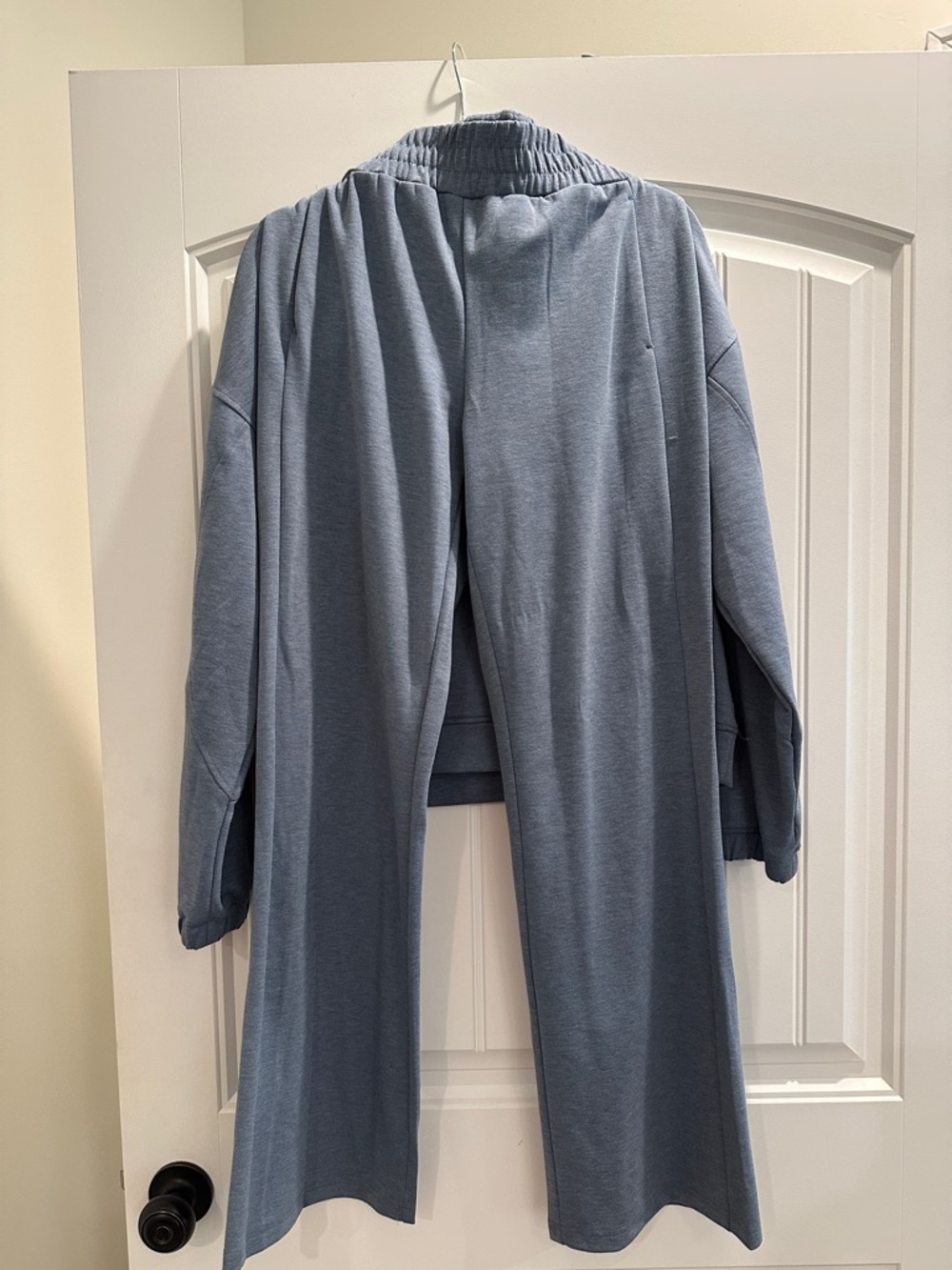 Matching Set - Picture 3 of 3